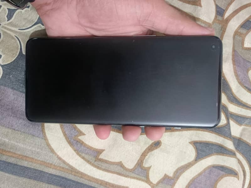 One Plus 10 Pro 1