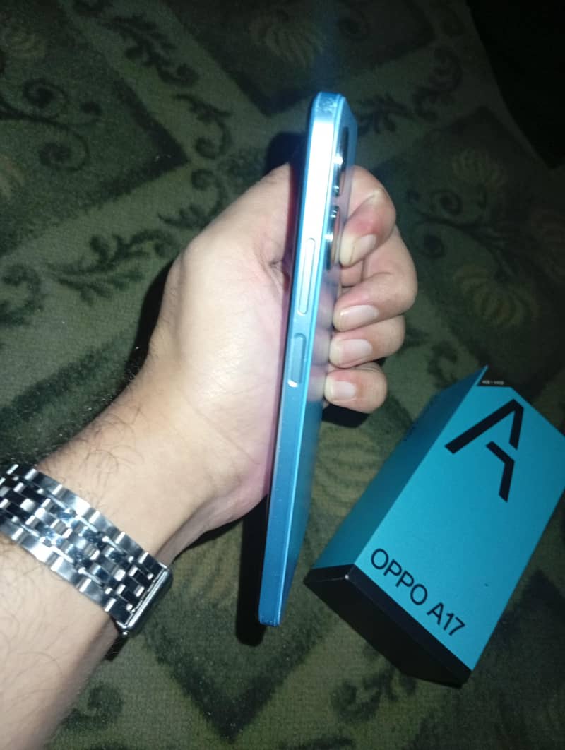 OPPO A17 6