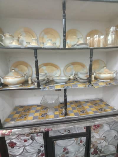 dining set and water set all almari