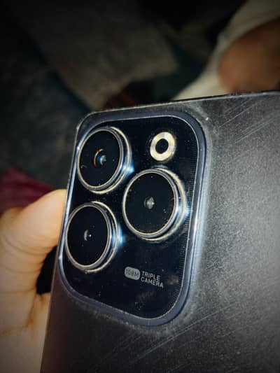 Infinix Hot 40 Pro