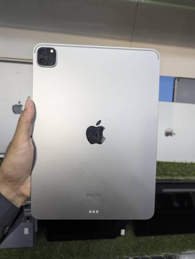 Ipad pro M2 (11 inches 256 GB wifi )