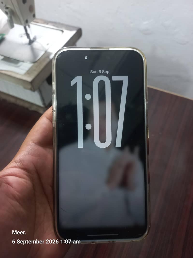 Apple iPhone 15 Pro Max 1