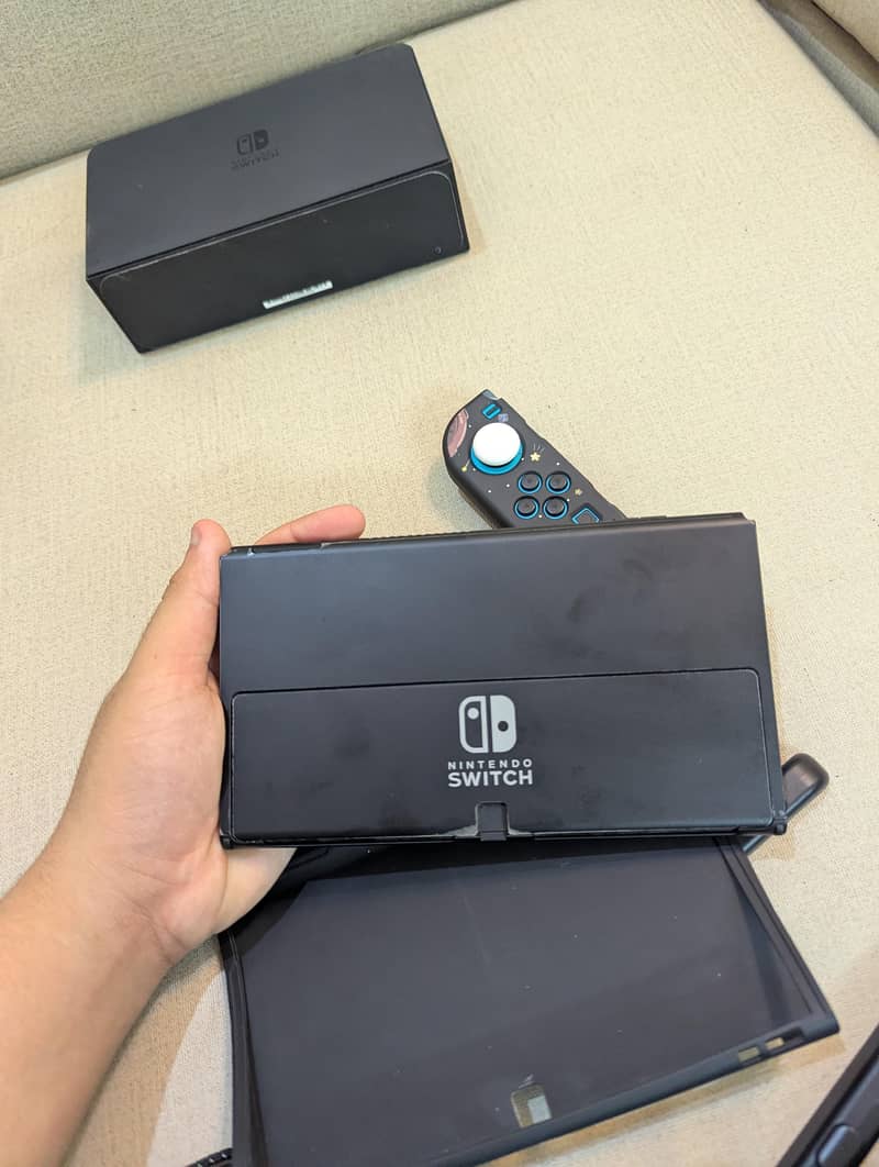 Nintendo switch OLED 4