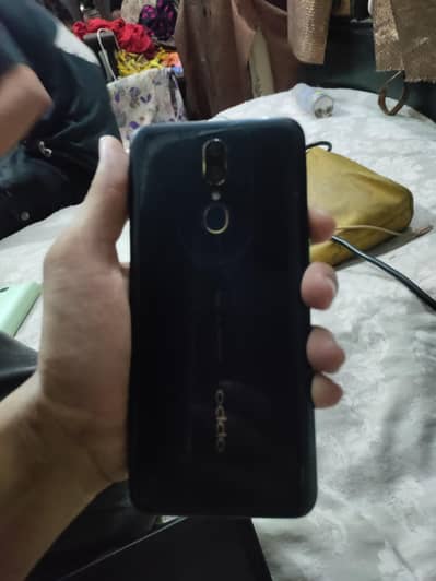OPPO F11