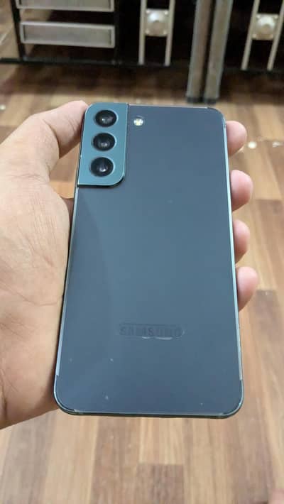 Samsung Mobile S22