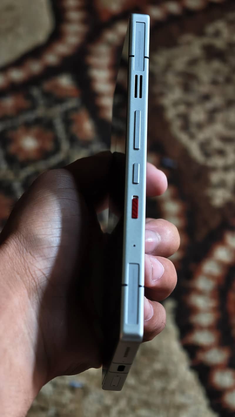 Redmagic 11 pro 2