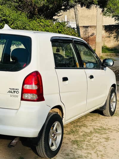 Suzuki Alto 2011