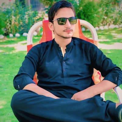 mujhay job chaheye  03475224966