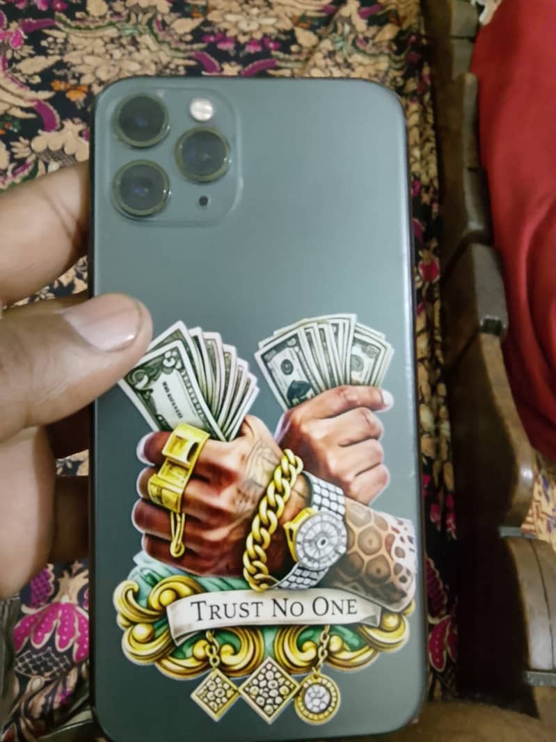 Apple iPhone 11 Pro 3