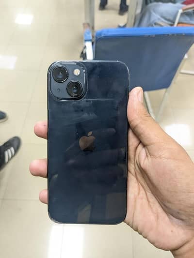 iPhone 13 10/9 condition jv