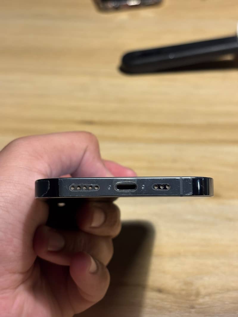 Apple iPhone 13 Pro 5