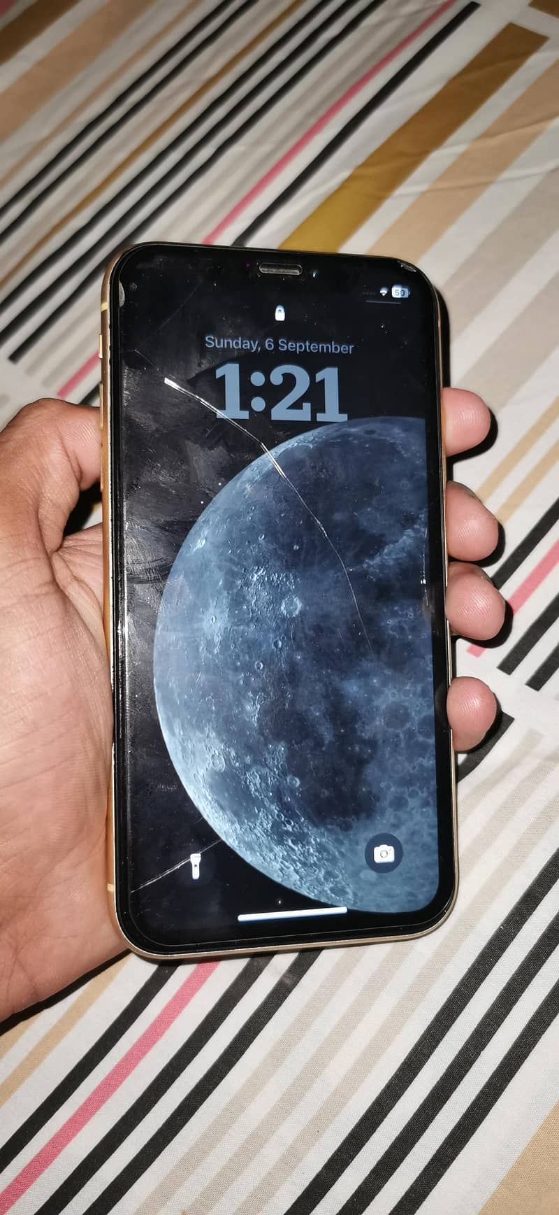 Apple iPhone XR 1