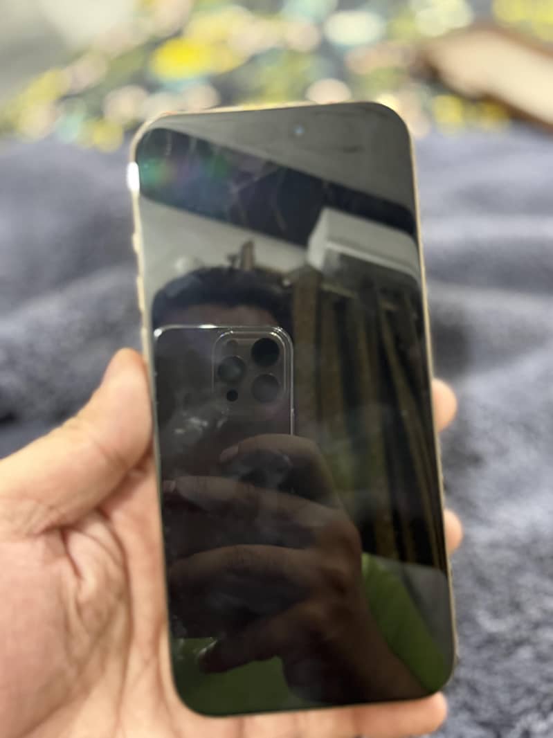 Apple iPhone 16 Pro Max 5