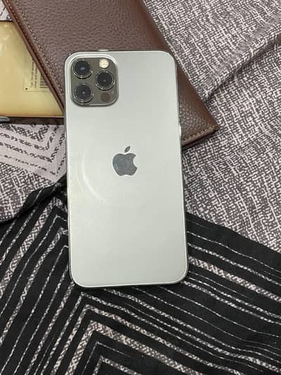 Apple iPhone 12 Pro