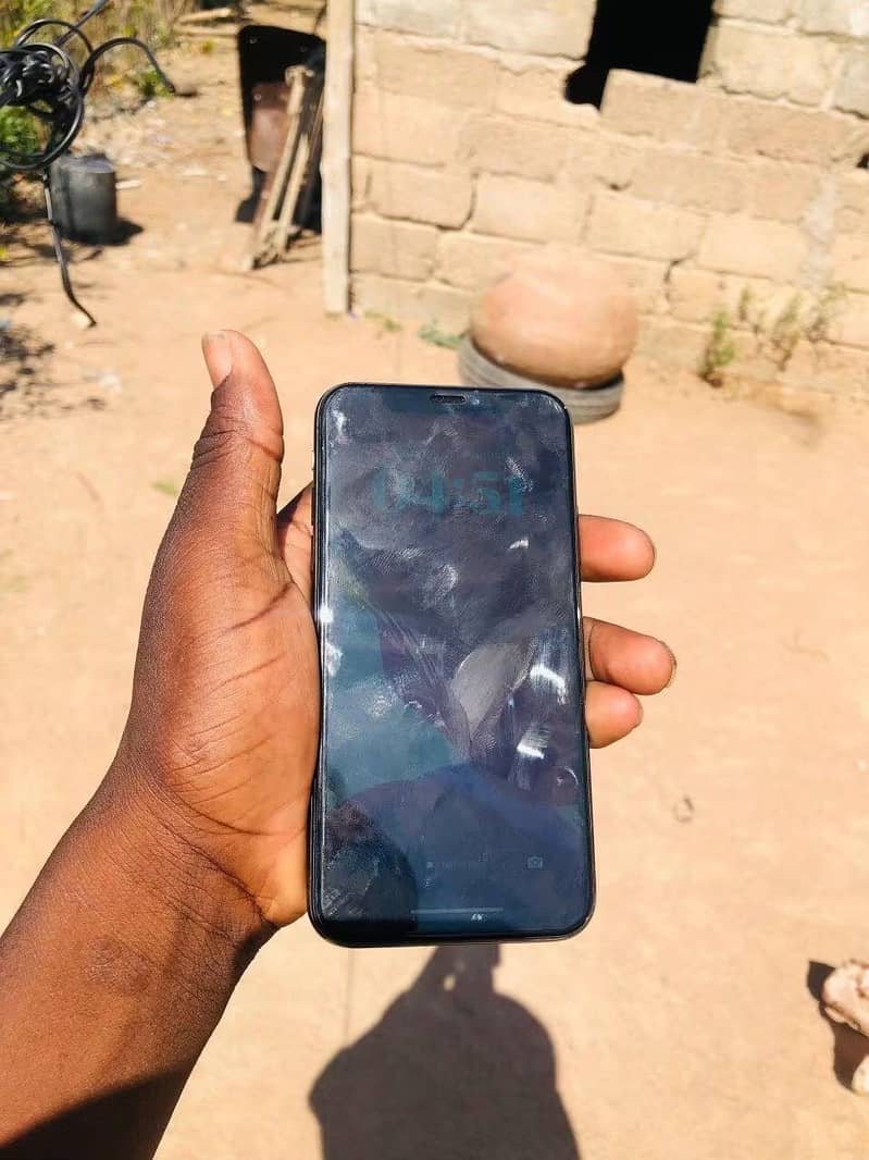 Apple iPhone X 1