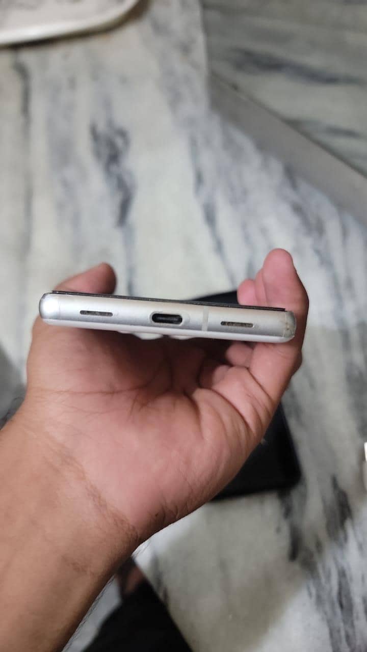Google Pixel 7a 1
