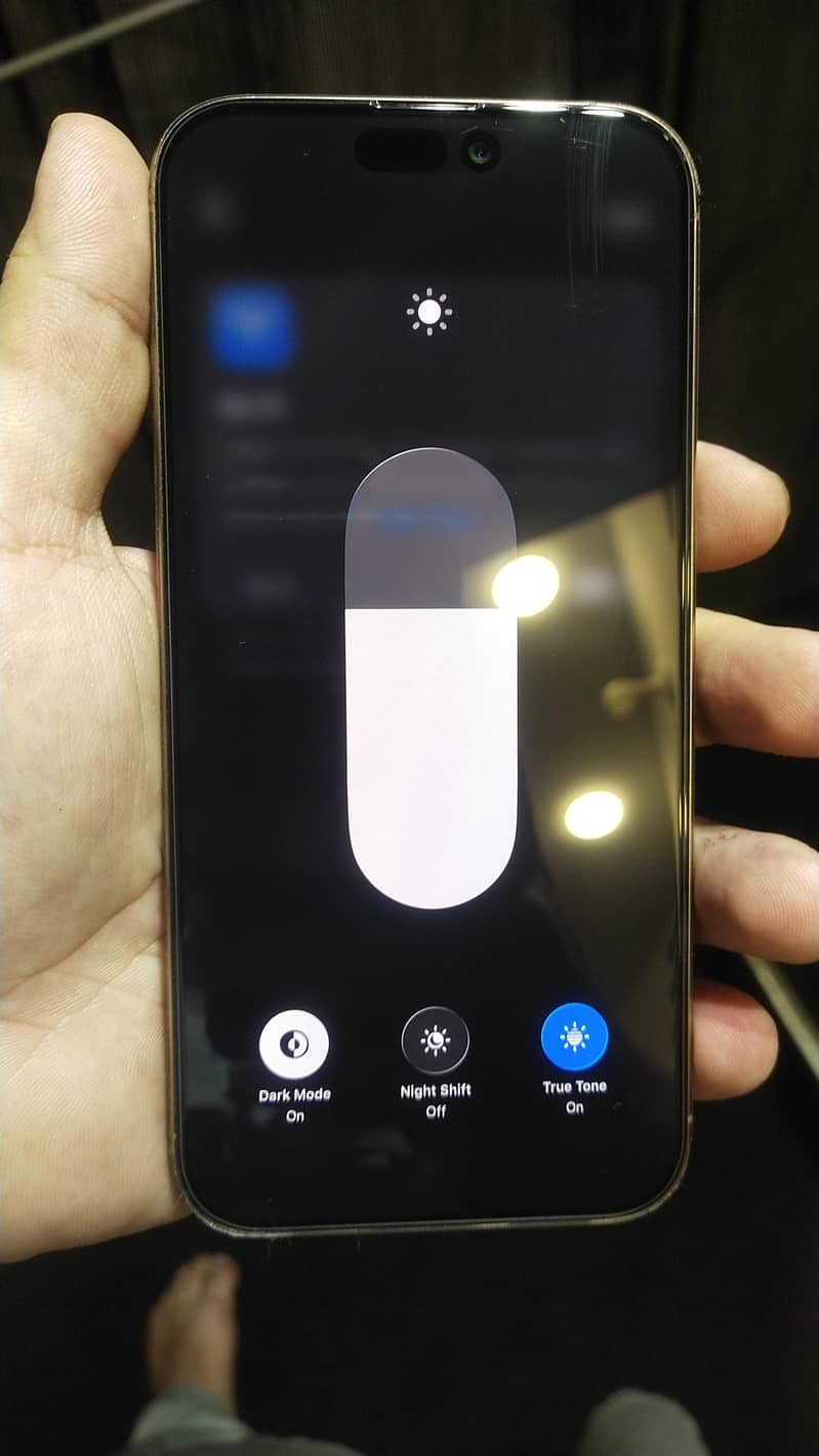 Apple iPhone 16 Pro Max 5