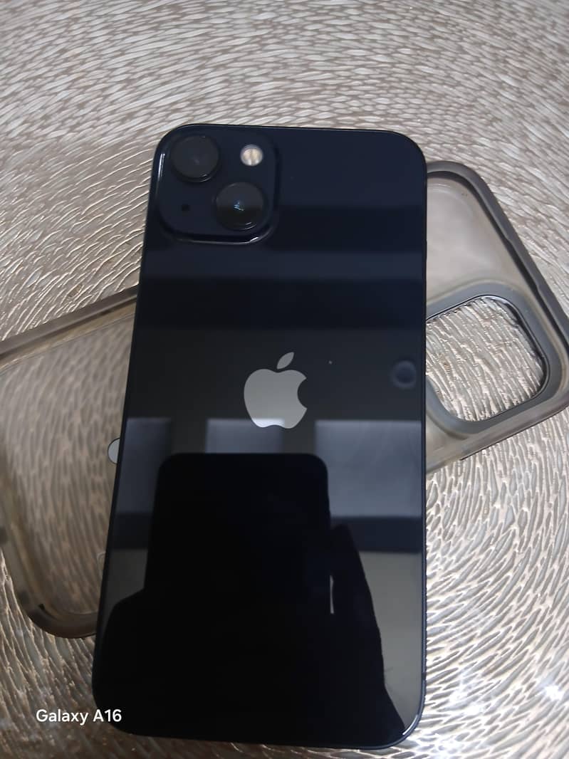 Apple iPhone 13 6