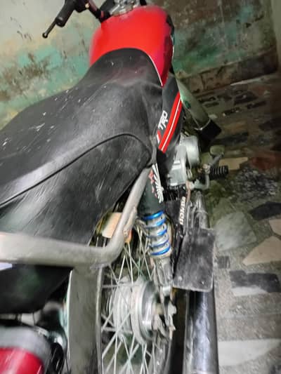 zxmco bike ha 2017 model islamabad ka number lga ha phly add parho