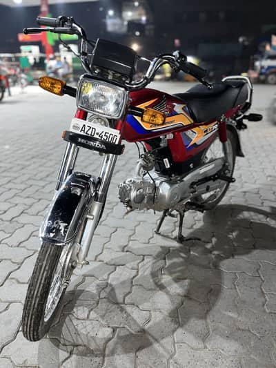 Honda CD 70 2025 Model 10/10 Condition