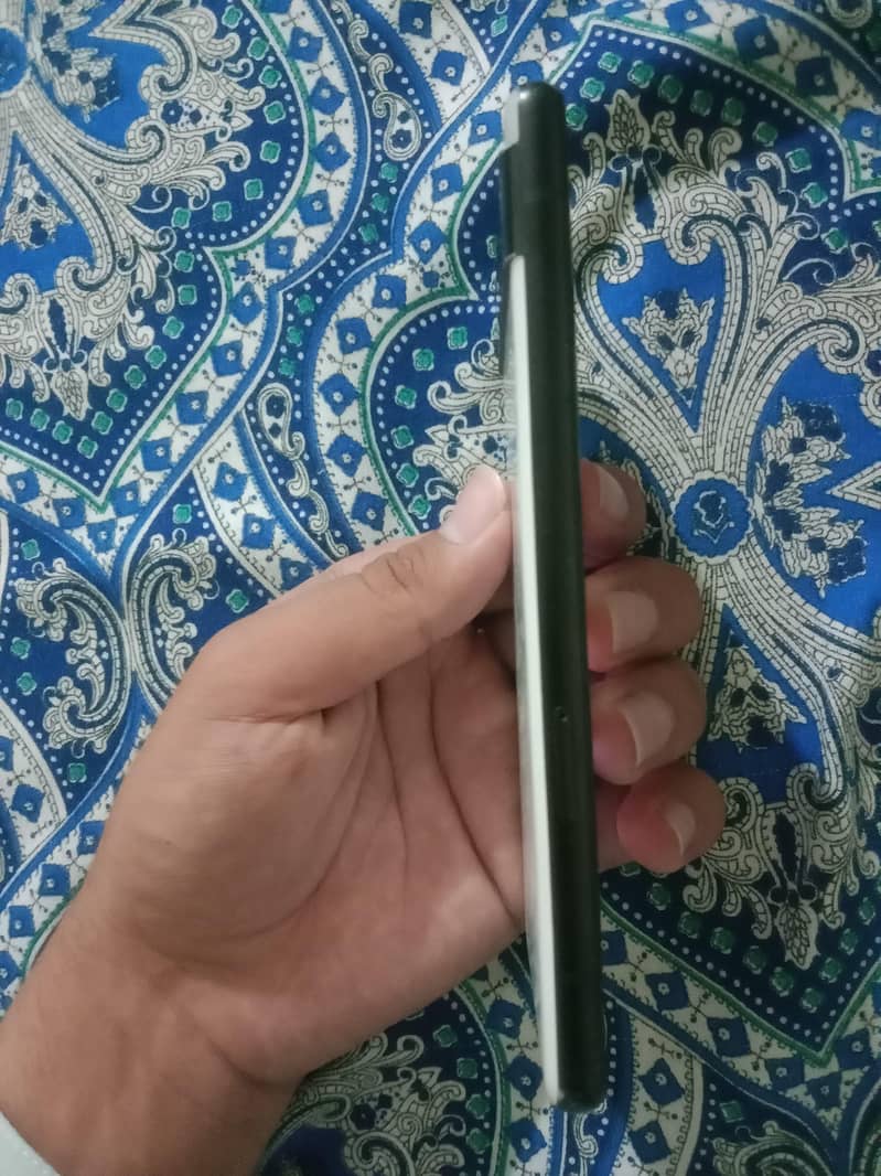 Google Pixel 6a 3