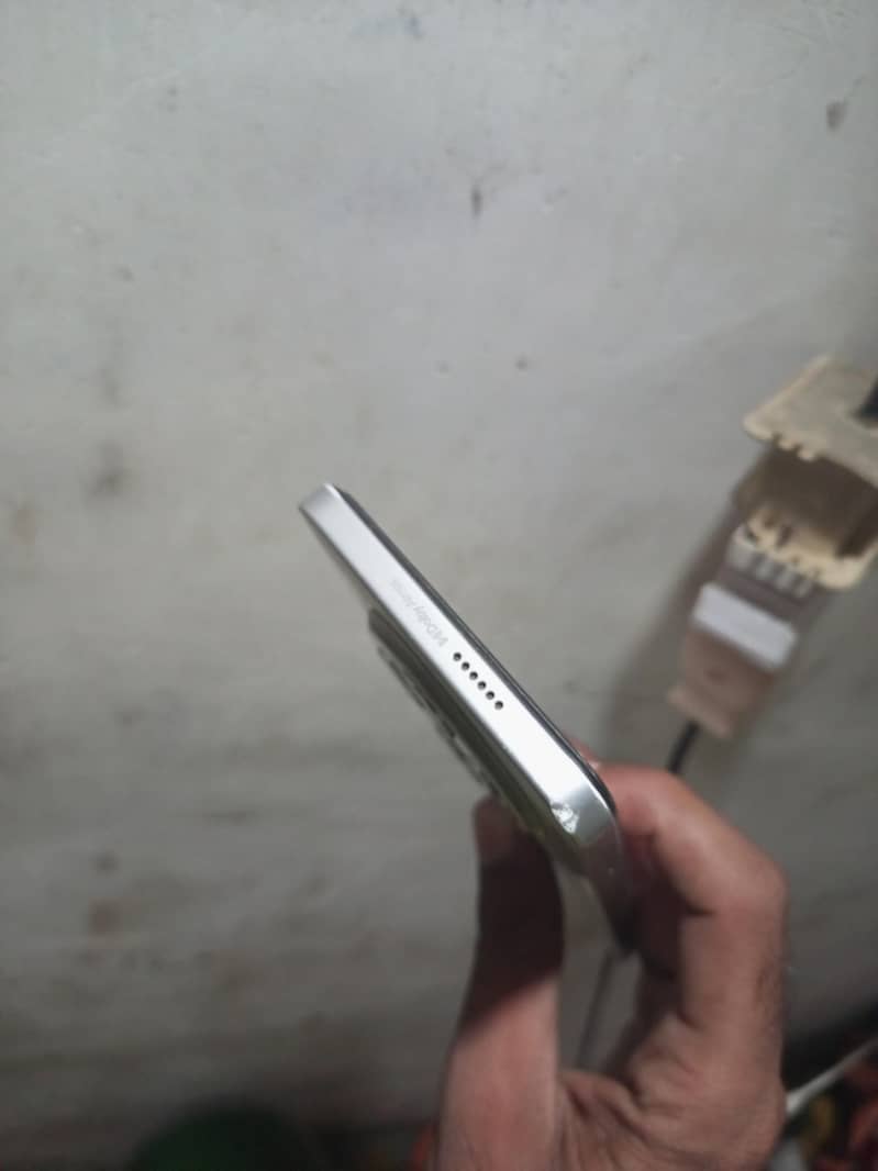 Tecno Spark 30 1