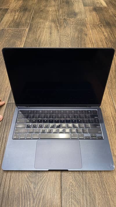 MacBook Air M2 — 2022 | 8GB / 256GB