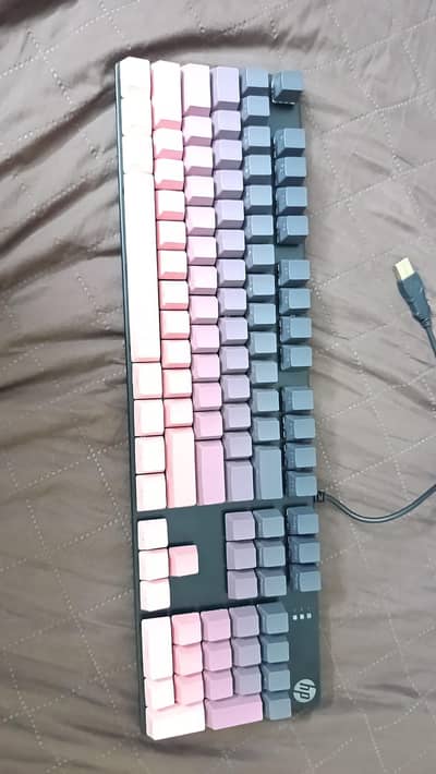 hp machenical keyboard blue switches with 15+ light moods