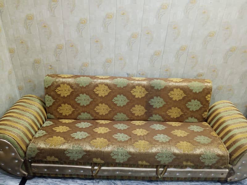 Sofa cumbed 3