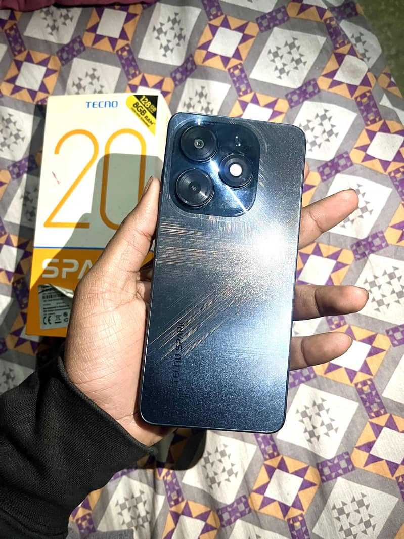 Tecno Spark 20C 0