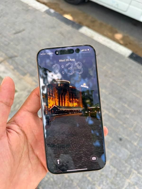iPhone 16 pro max approved 1