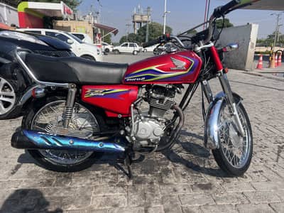 Honda CG 125 2017 Model – Good Condition