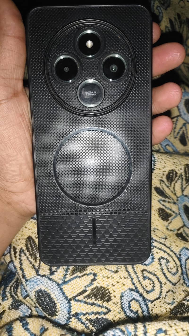 POCO c75 1