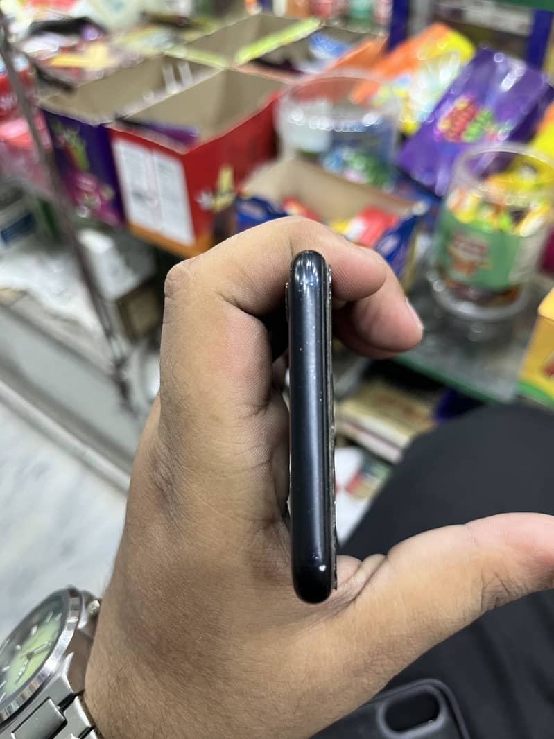 Apple iPhone SE 4