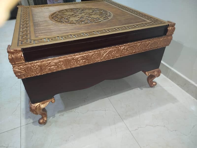 Drawing Room Table 7