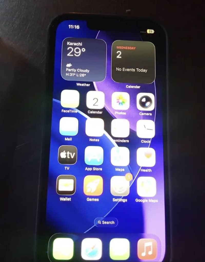 Apple iPhone 13 0
