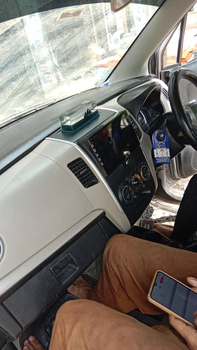 Suzuki Wagon R 2015