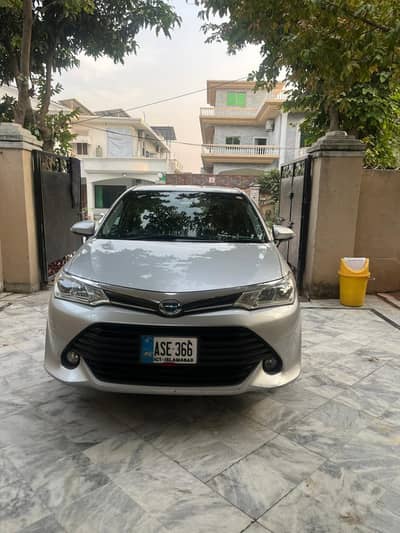 Toyota Corolla Fielder 2017