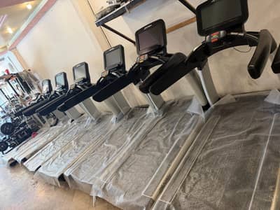 LIFE FITNESS / PRECOR / STARTRAC / TECHNOGYM TREADMILLS ARE AVAILABLE