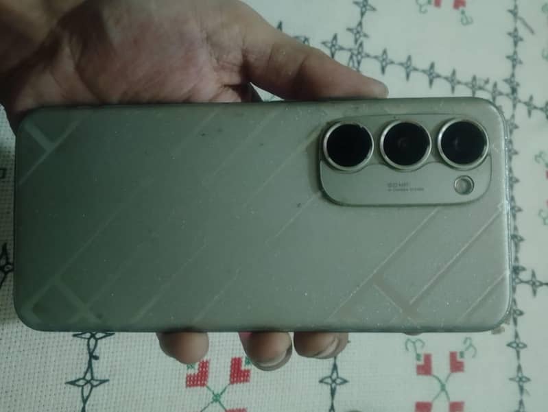 Tecno Spark 40pro + 0