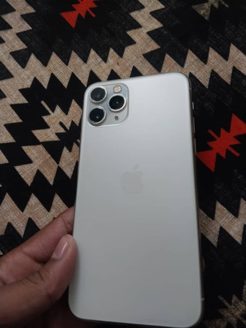 Apple iPhone 11 Pro 0