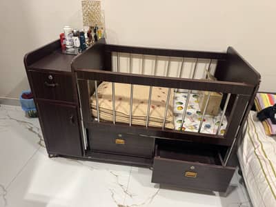 Baby Crib / Cot / Cradle Bed for Sale with Mattress