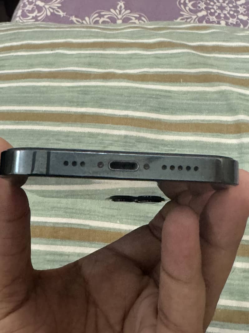 Apple iPhone 12 Pro 5