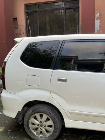 Toyota Avanza 2011