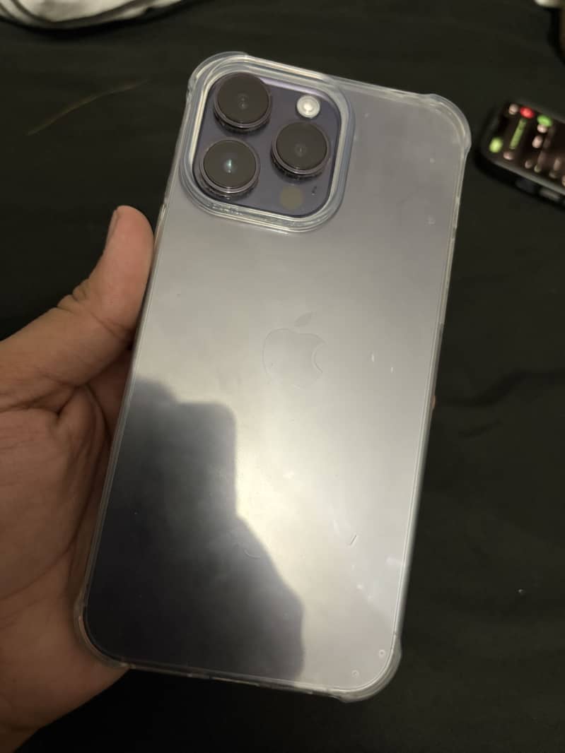 Apple iPhone 14 Pro Max 2