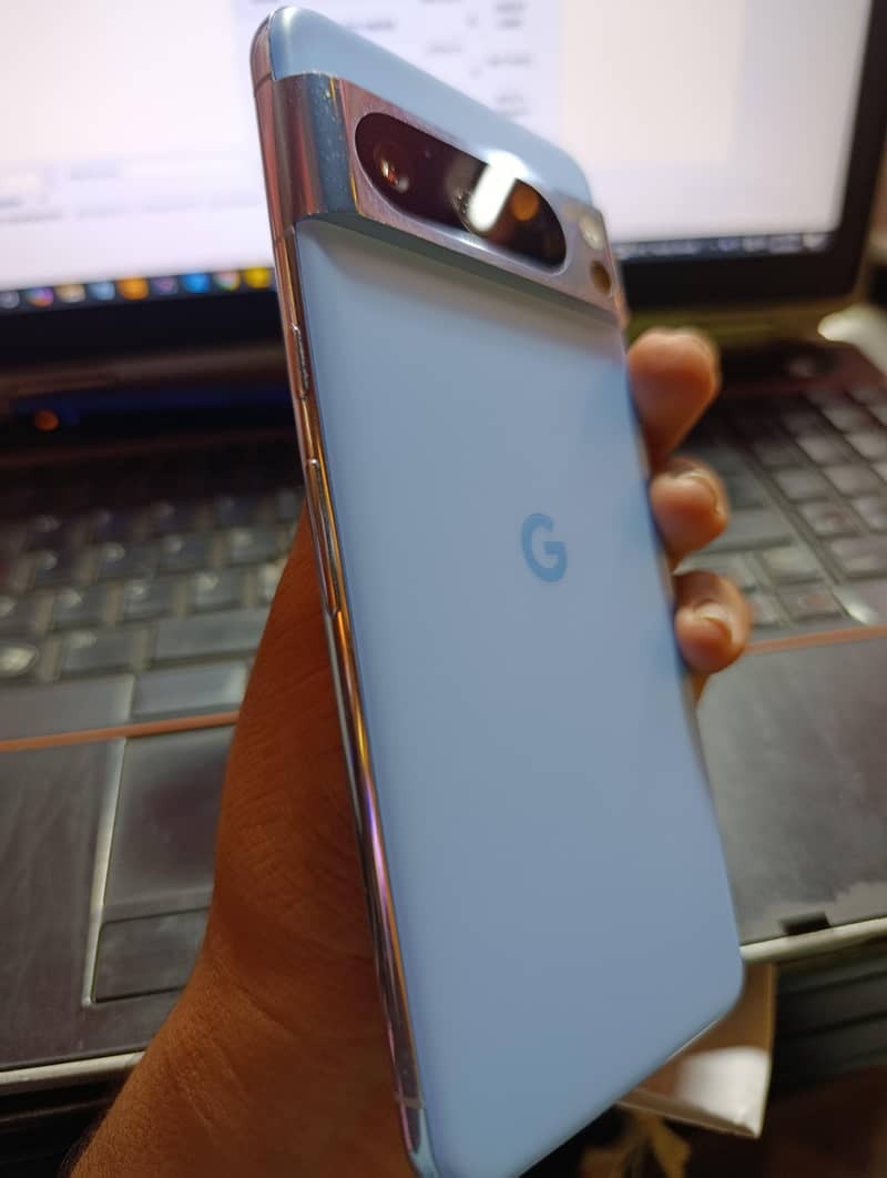 Google Pixel 8 Pro 1