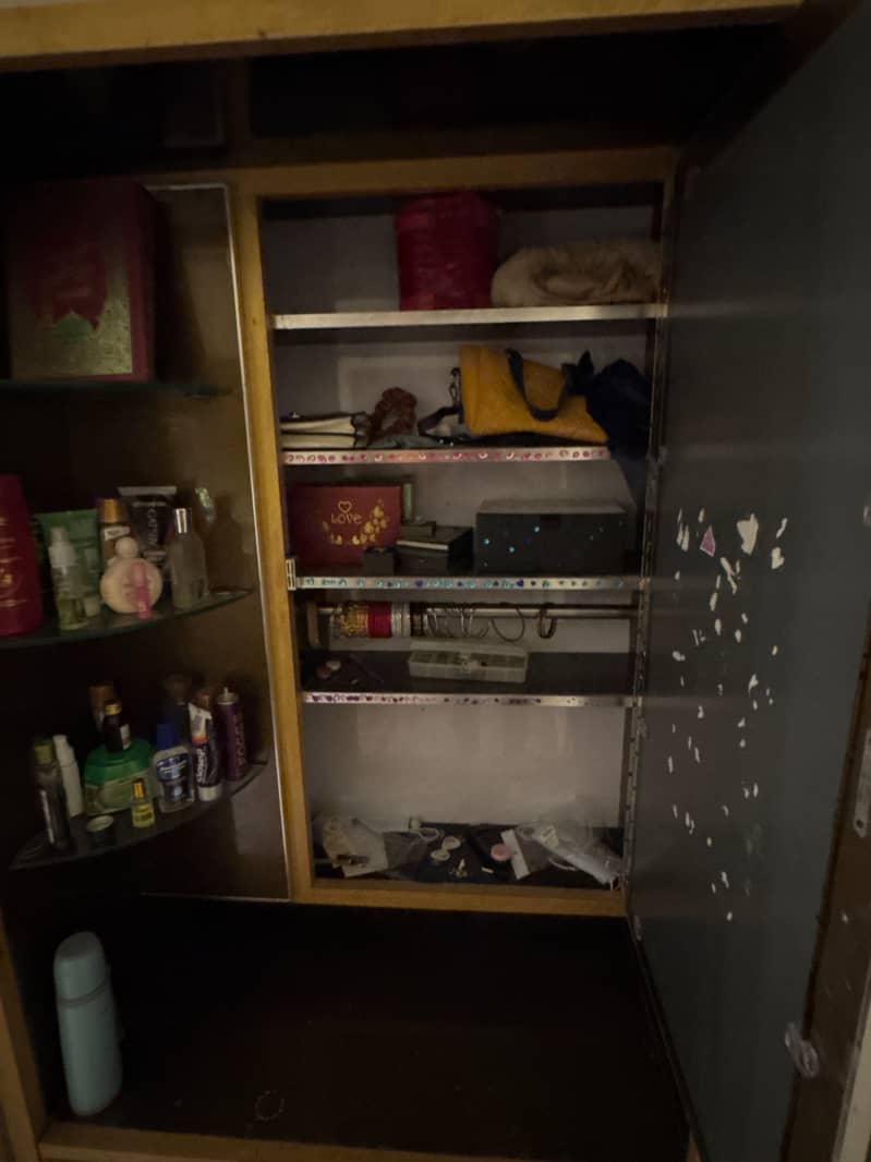 wardrobe with mirror 5