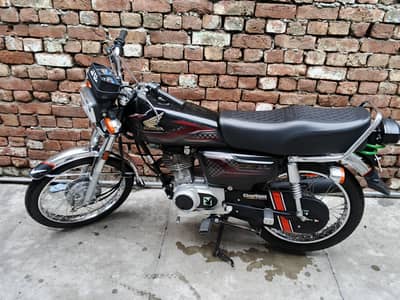 Honda 125 | 03. . 24.47. 21.087 | Model 2024 | Shalimar Bagh Lahore