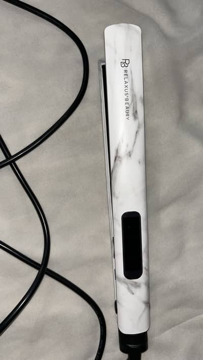 RB ULTRA SLIM DIGITAL STRAIGHTENER