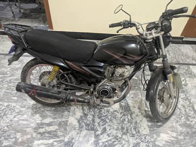 Yamaha YB 125z